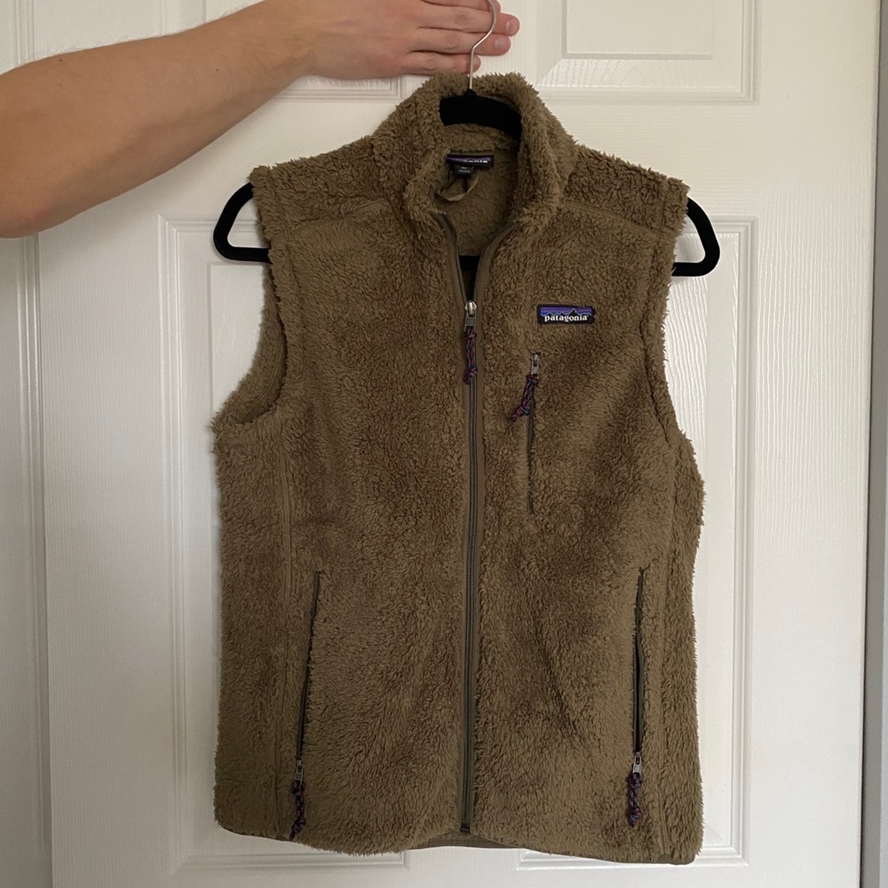 EUC Patagonia Fuzzy Brown Vest